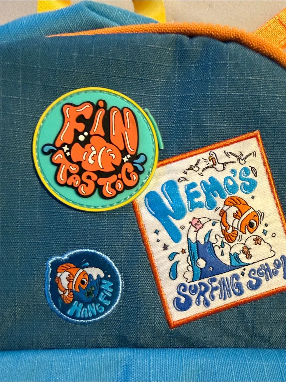 Disney Finding Nemo 'Ride the Wave' Backpack - Picture 5 of 9